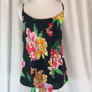 Old navy printed tank